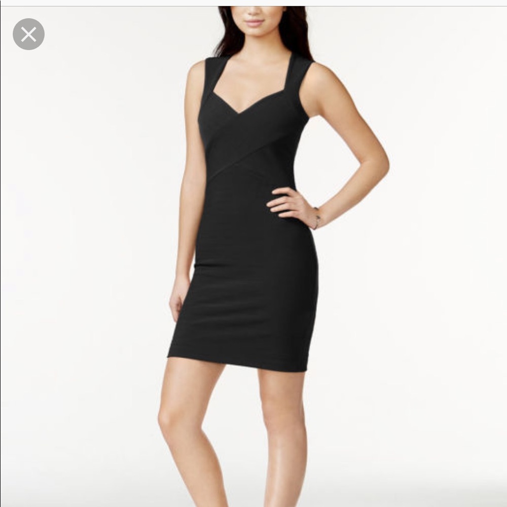 GUESS Sleeveless Sweetheart neckline bodycon Dress